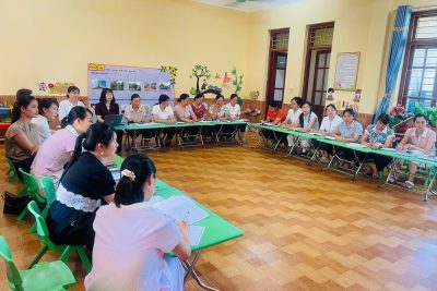 CÁN BỘ, GIÁO VIÊN NHÀ TRƯỜNG TÍCH CỰC THAM GIA TẬP HUẤN TRỰC TUYẾN VỀ CÔNG TÁC BỒI DƯỠNG THƯỜNG XUYÊN