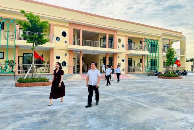 Hình ảnh thăm quan CSVC khu A sau bàn giao