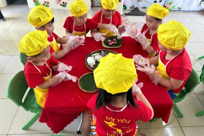 HOẠT ĐỘNG TRẢI NGHIỆM LÀM BÁNH TRÔI NHÂN DỊP TẾT HÀN THỰC CỦA LỚP B5