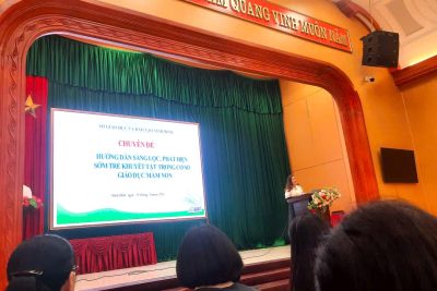 Ảnh tập huấn trẻ em khuyết tật lứa tuổi mầm non học hòa nhập trong cơ sở GDMN